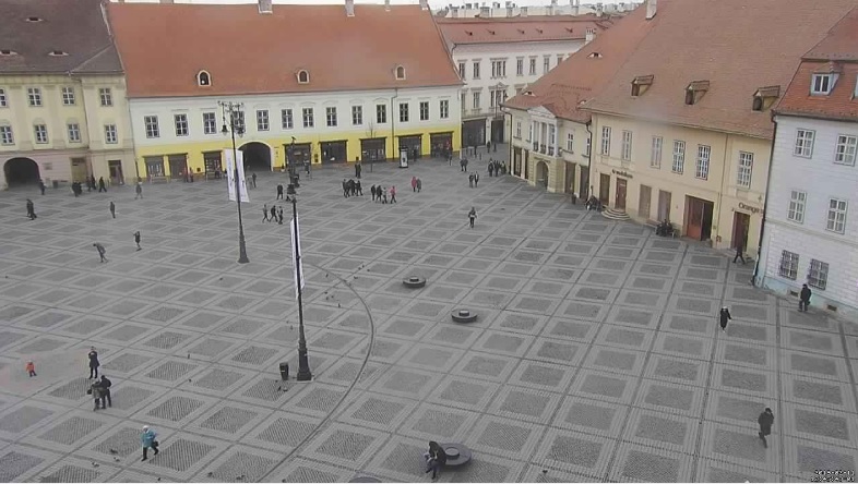pocket Crow group Camere Live Piata Mare Sibiu | Webcam Piata Mare Sibiu